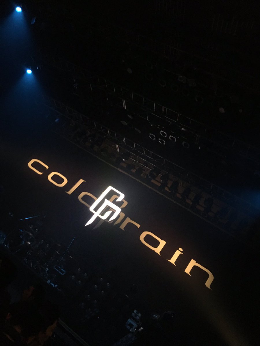 rt_yuki8227's tweet photo. 1年で1番楽しい日になりました!
#coldrain
#SLE16
#STUDIOCORST https://t.co/NcERmyFjCY