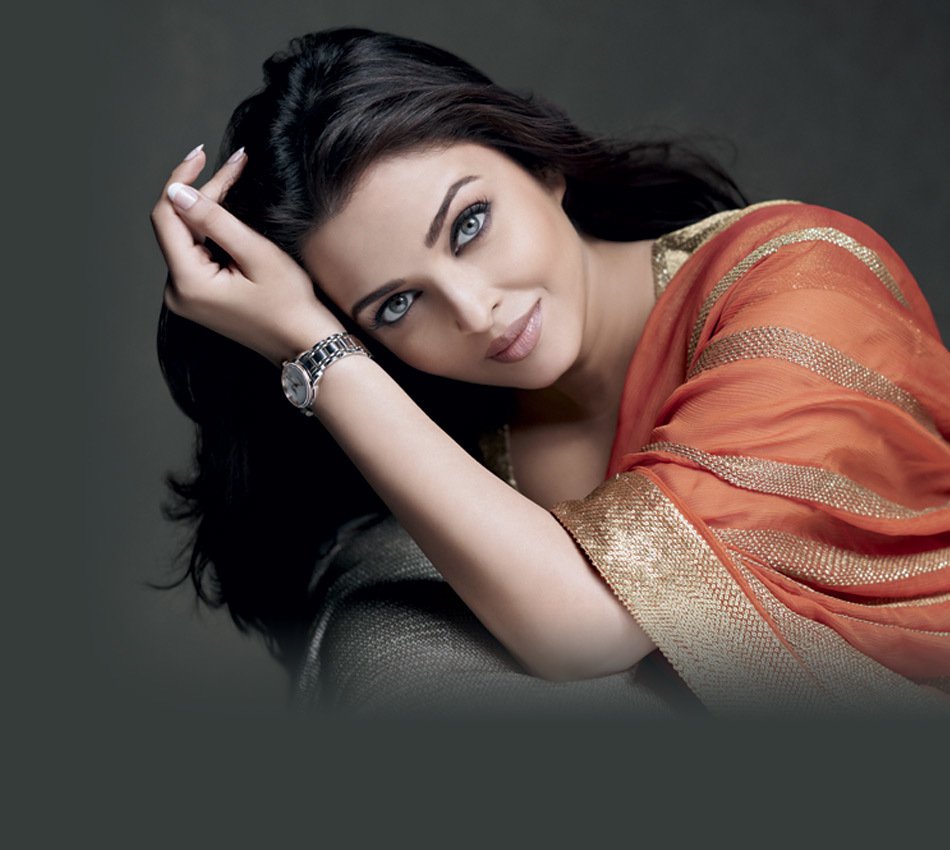 FizaahFaiyaz's tweet photo. "Elegance is innate..individual..eternal..it stands the test of time!"
~ Aishwarya Rai Bachchan
#loveher #happybirthday #turning43 #thebest https://t.co/ft0byT4dhH