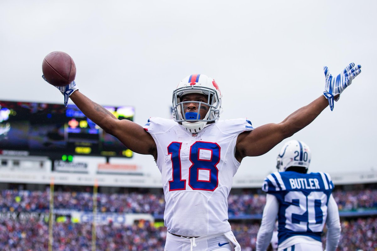 Percy's back!

Former Bills WR Percy Harvin is coming out of retirement to rejoin his old team, according to his agent.