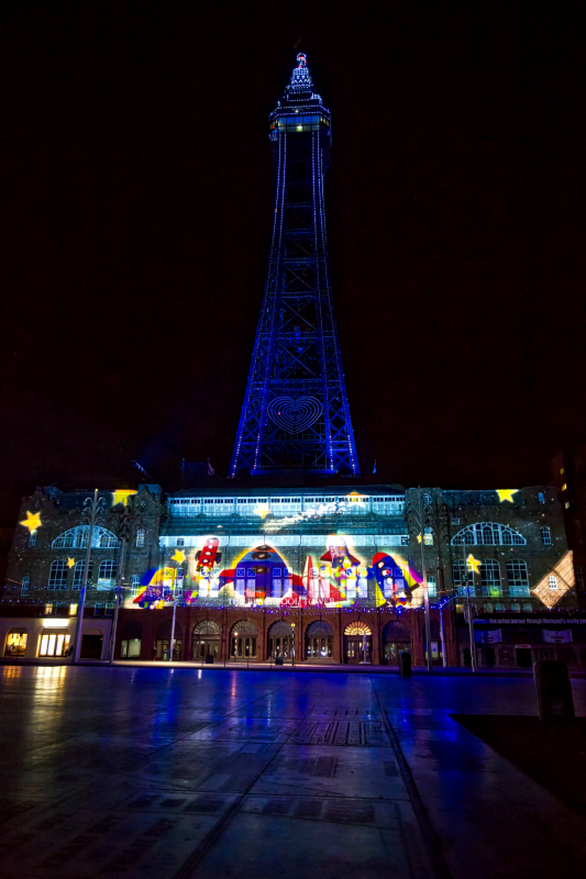 visitBlackpool's tweet photo. 'Chasing Stars: Our Adventures in Space' - Explore space at #LightPool16 with Tim Peake and his flight team of Blackpool schoolchildren! https://t.co/TVIg6QB2sc