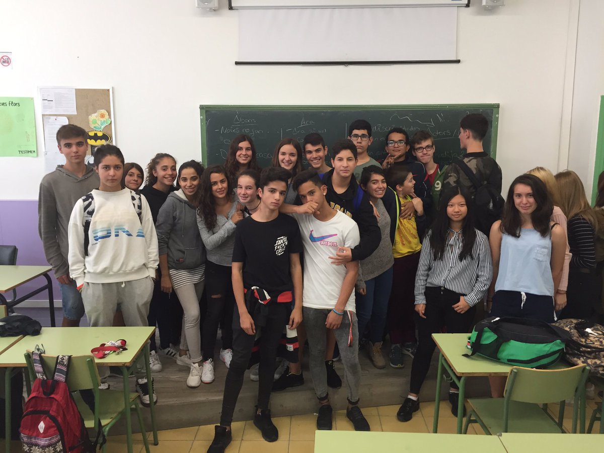 Al 4t-A de l'INS Manuel de Cabanyes estem fent un curtmetratge sobre la igualtat de gènere!