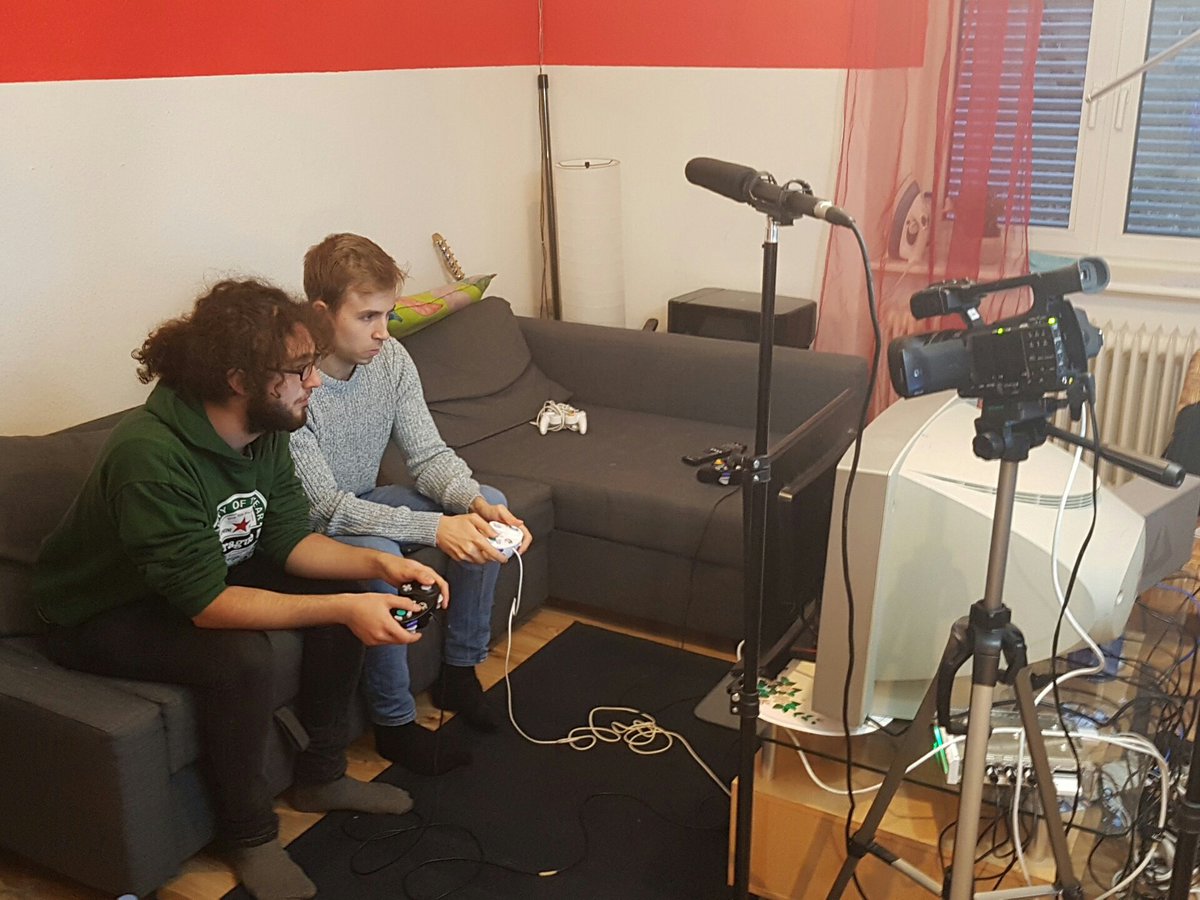GGs_Liva's tweet photo. Streaming some #Melee with @LG_ICE and @fietsepresident on https://t.co/C0oaqFiQJP https://t.co/gWdUhAjGAQ
