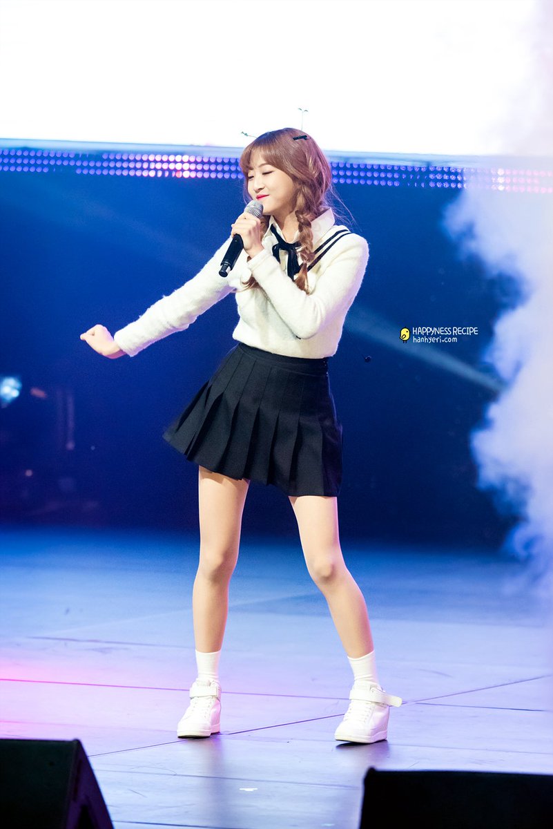 Hanhyeri_com's tweet photo. 161101 드림락서
#ibi #아이비아이 #한혜리
@officialomzm https://t.co/W8KCIxBoBA