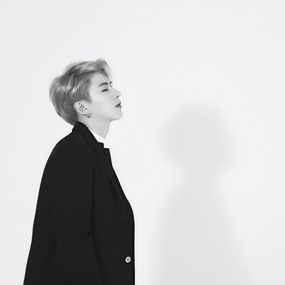 핑크머리 하기 싫어서 이사님한테 전화 걸었다는 몬스타엑스 기현 | 인스티즈