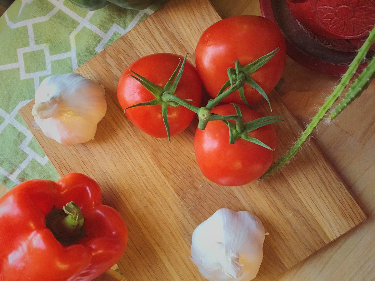 raiznutricentro's tweet photo. Consumir comida #orgánica reduce los niveles de pesticidas en el cuerpo.
#obraverde #calico #organic #organifood #vegetables https://t.co/2ABlpXitgK