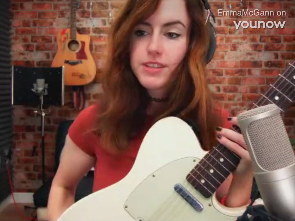 🔴 LIVE <a href="/emmamcgann/">Emma McGann</a> on #YouNow younow.com/EmmaMcGann/129…