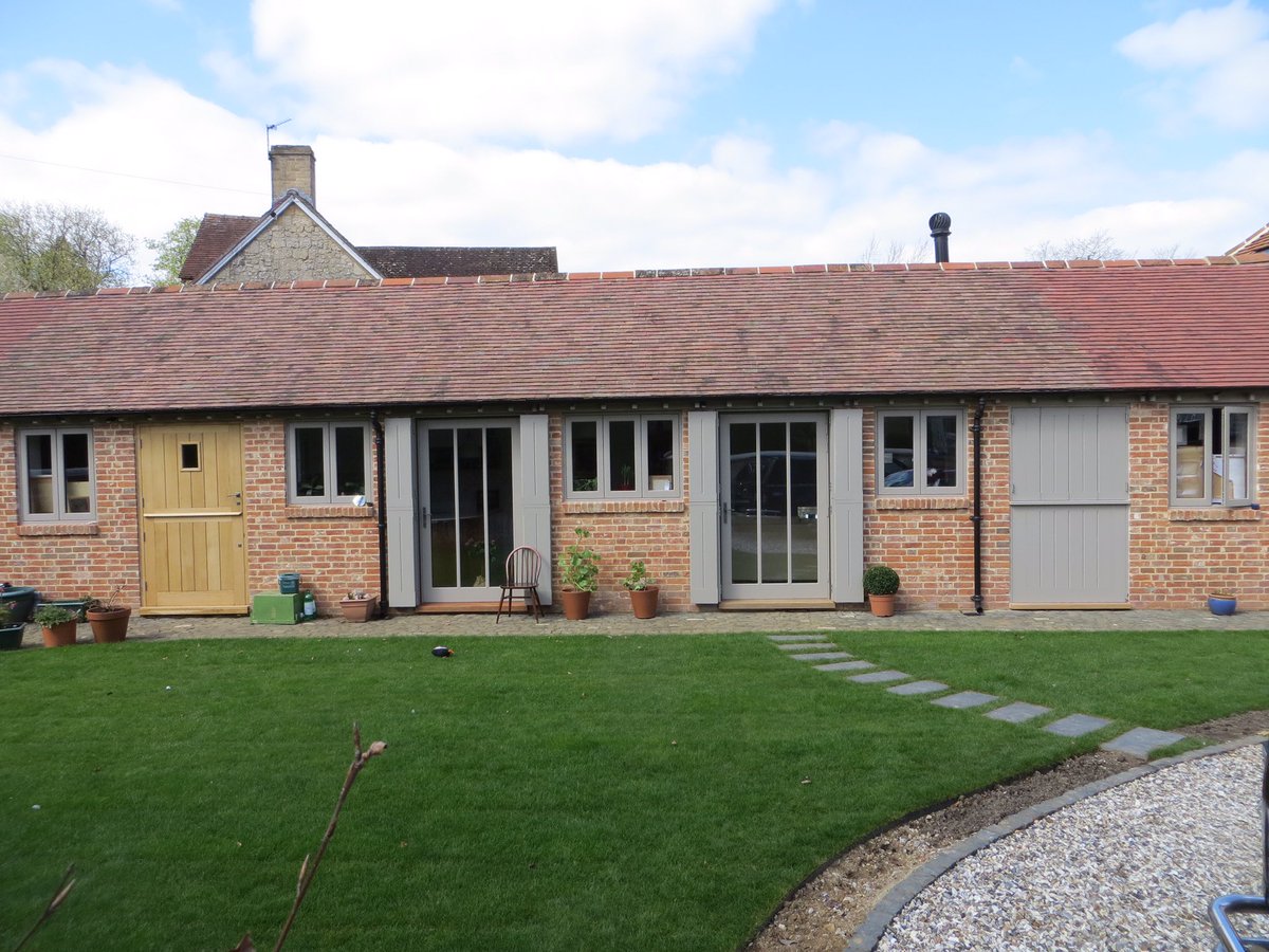 C49Architecture's tweet photo. We do both traditional and contemporary buildings. Here is an award winning barn conversion we undertook in Oxford #design #restoration https://t.co/jLhKRnhJLZ