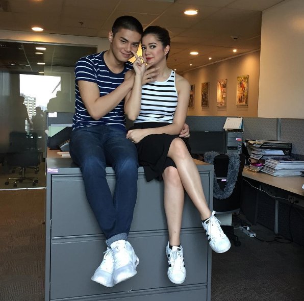 p0llofstar's tweet photo. CUTEST LOVE TEAM

RT for LOINIE
LIKE for SUENIE

#PollofStar https://t.co/En6UD5nA2q