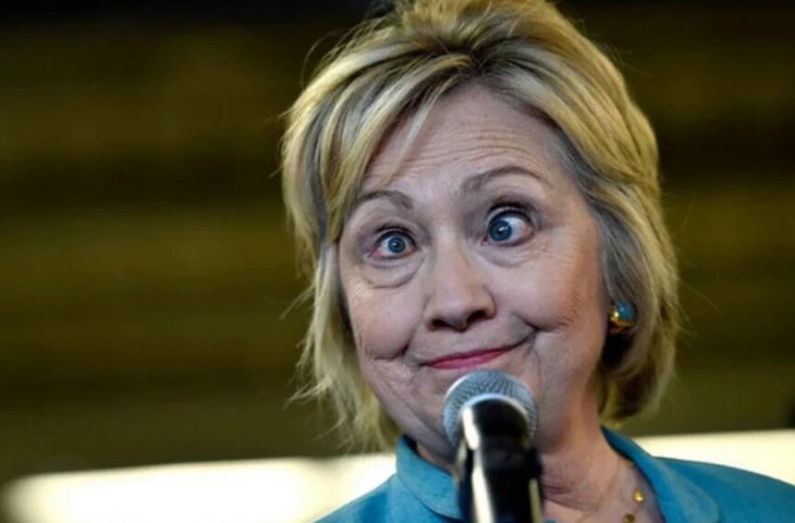 3Xtraders's tweet photo. #HillaryClinton never came clean on her health history. No transparency. #HillarysHealth #EmailGate #FoundationGate #OpaqueHillary #tcot https://t.co/0IGsir12zt