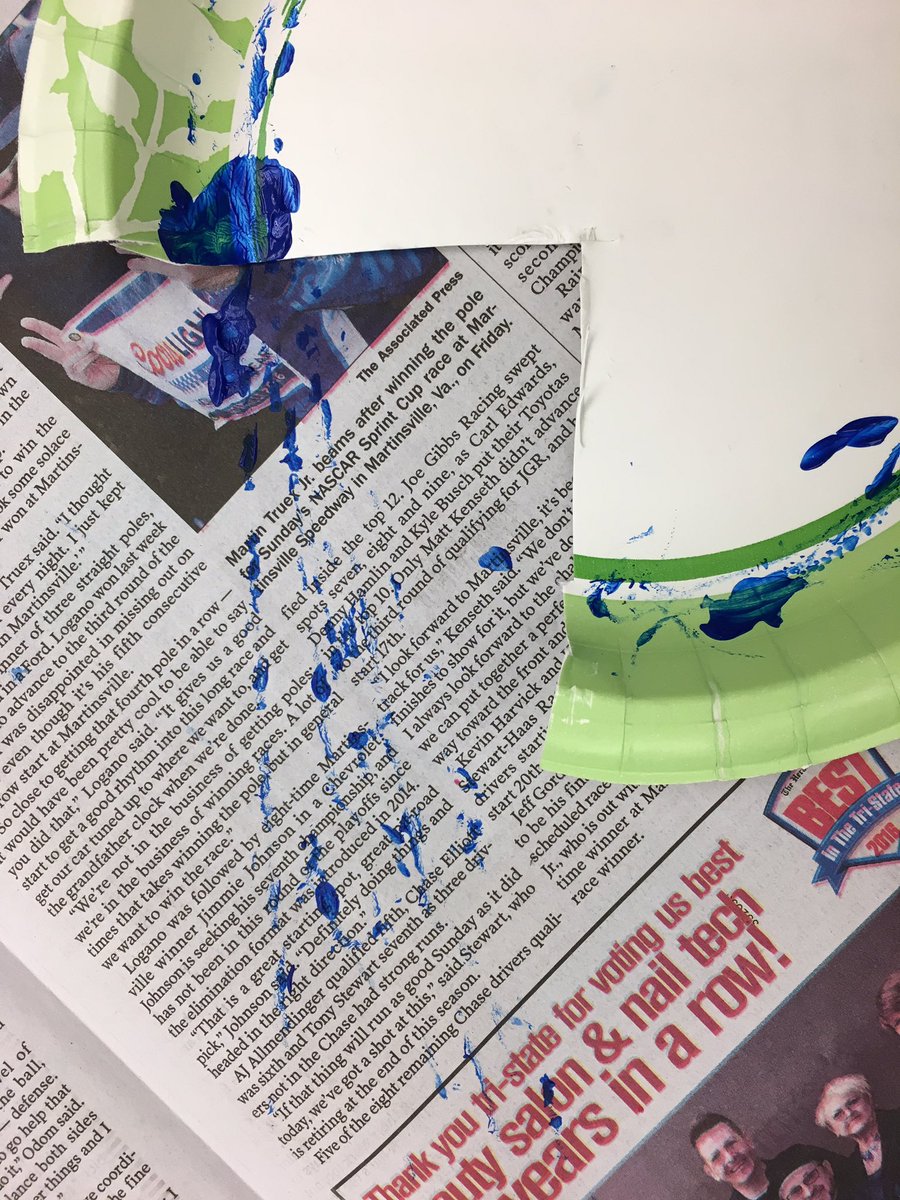 eklose's tweet photo. Marble trails. Investigating centripetal force. #escience3000 https://t.co/3UsNqhVWDI