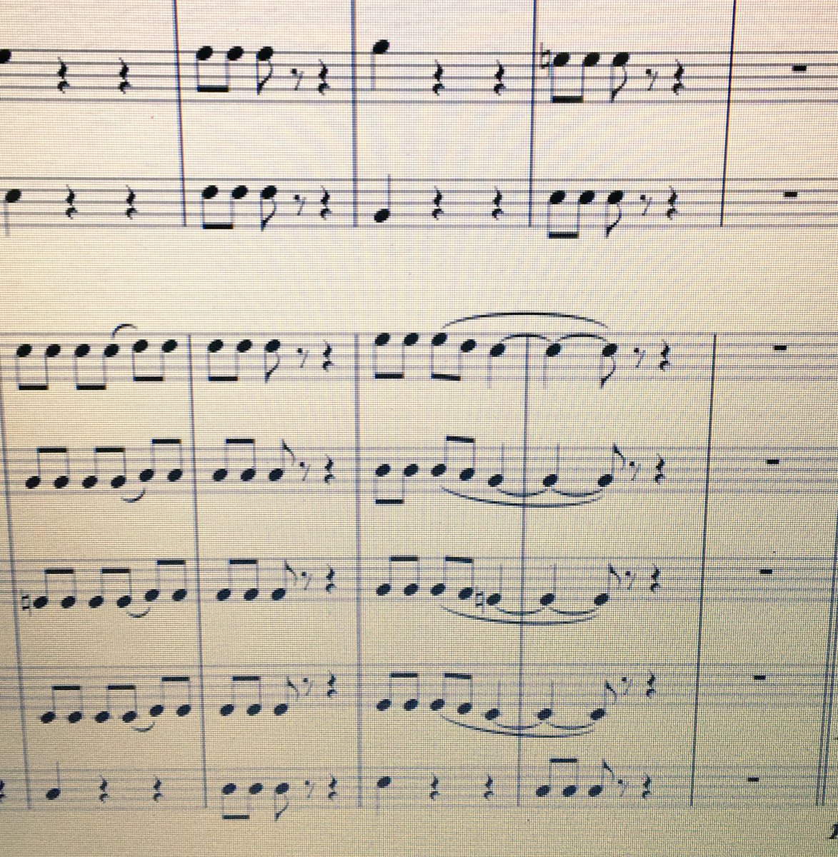 Día de todos Los Santos y que mejor que pasarlo trabajando pensando en los que ya no están...
#BuenasTardes
#Musica