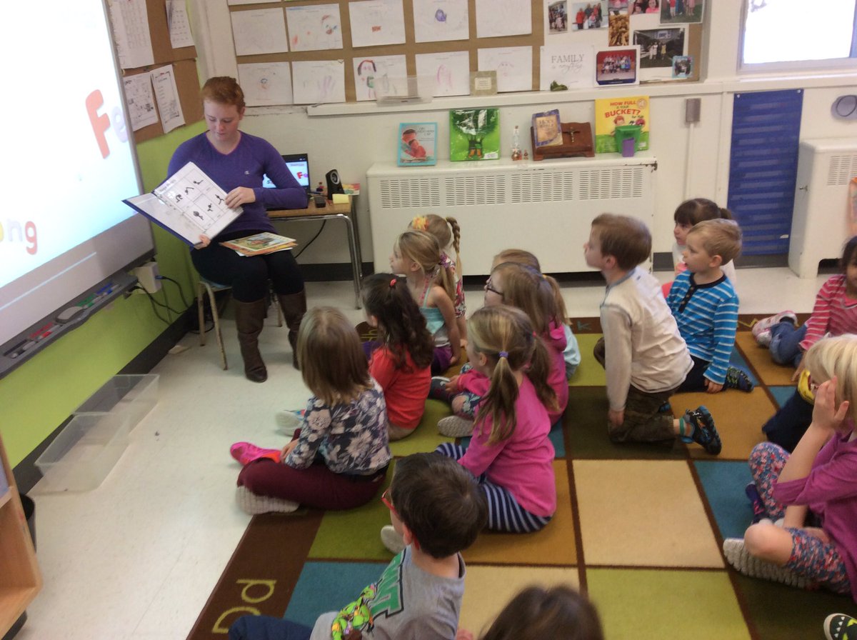 CPinto_ALCDSB's tweet image. Our CYW Loyalist student Meagan is fantastic. #feelings #calmAlertAndLearning #calmingspace
@LoyalistCollege @alcdsb_stjoe @meagankirbyson