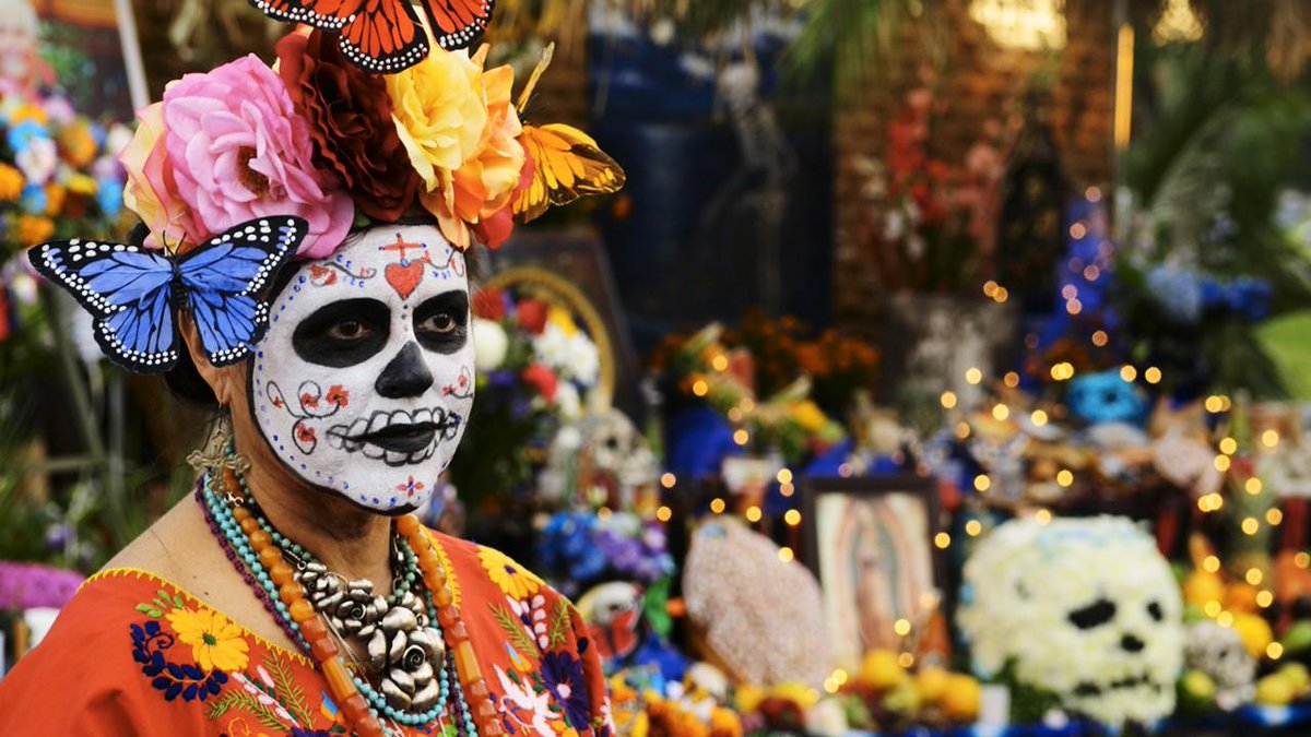 Learn how people celebrate Día de los Muertos, or Day of the Dead—from family feasts to skeleton decorations: on.natgeo.com/2fdmNEs