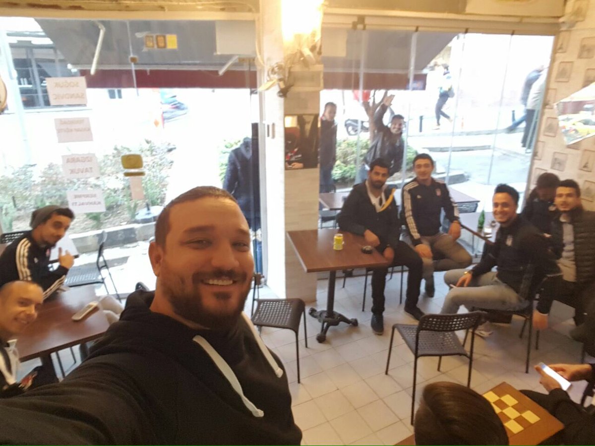 "attığımız gol yediğimiz köfte olsun" diyen kardeşlerimiz maçtan önce bizi ziyarete geldiler,hoş geldiler😊