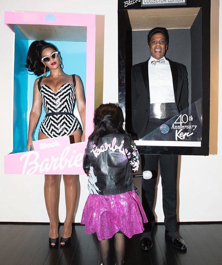 IGotNewsForYouB's tweet photo. #BarBey #JayKen #BarBlue
🎃💕 https://t.co/8WVR5VZZ6W