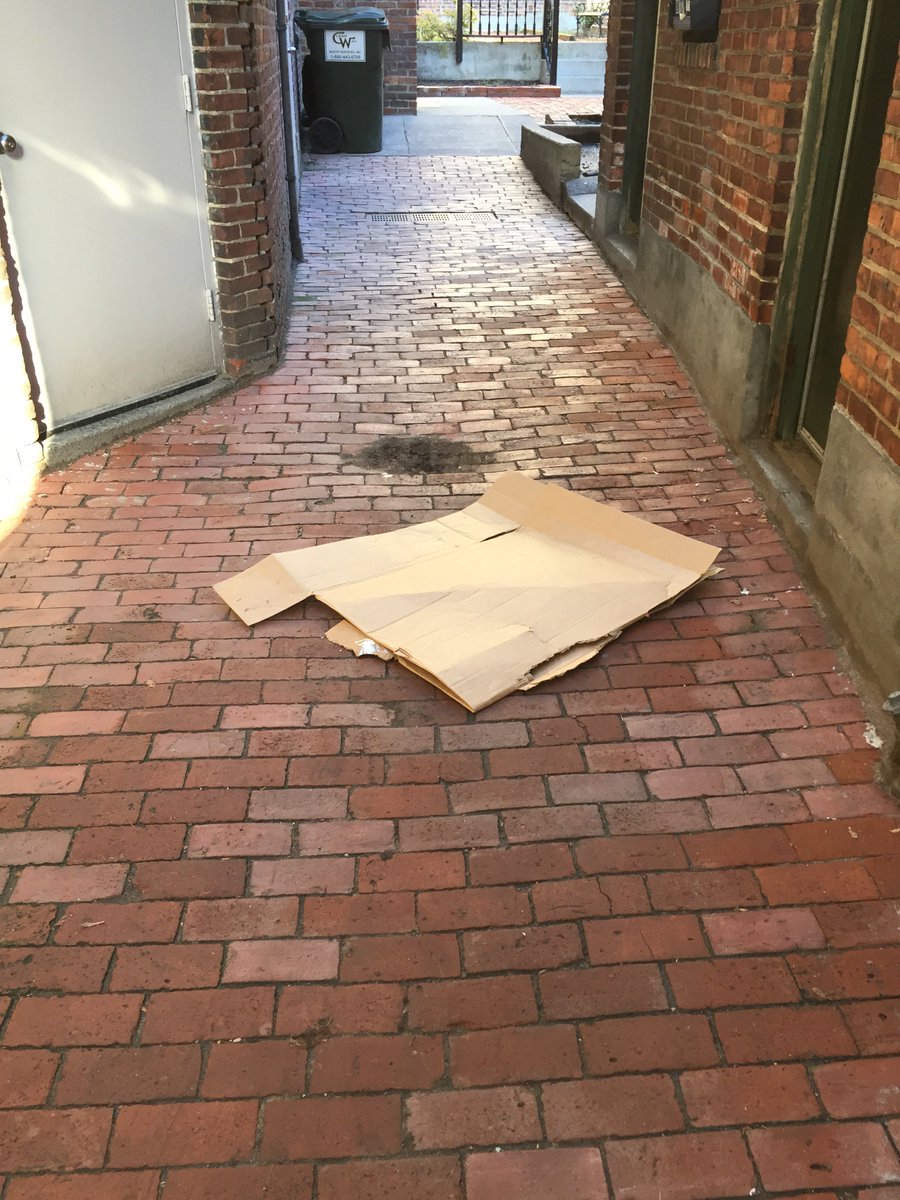 Matt_Hayman's tweet photo. @MyBobs great service from Bobs....🙄 https://t.co/NNLtHQZemT