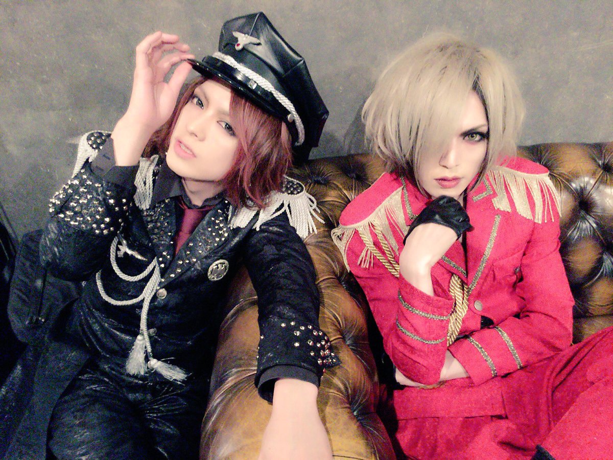 DIAURA yo-ka チェキ 通販 17755円 haiphongdpi.gov.vn