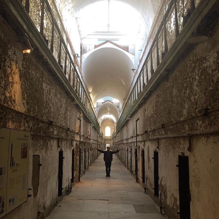 foals's tweet photo. Halloween in the penitentiary

https://t.co/cg8oeAHCzV https://t.co/h00NXim2ZL
