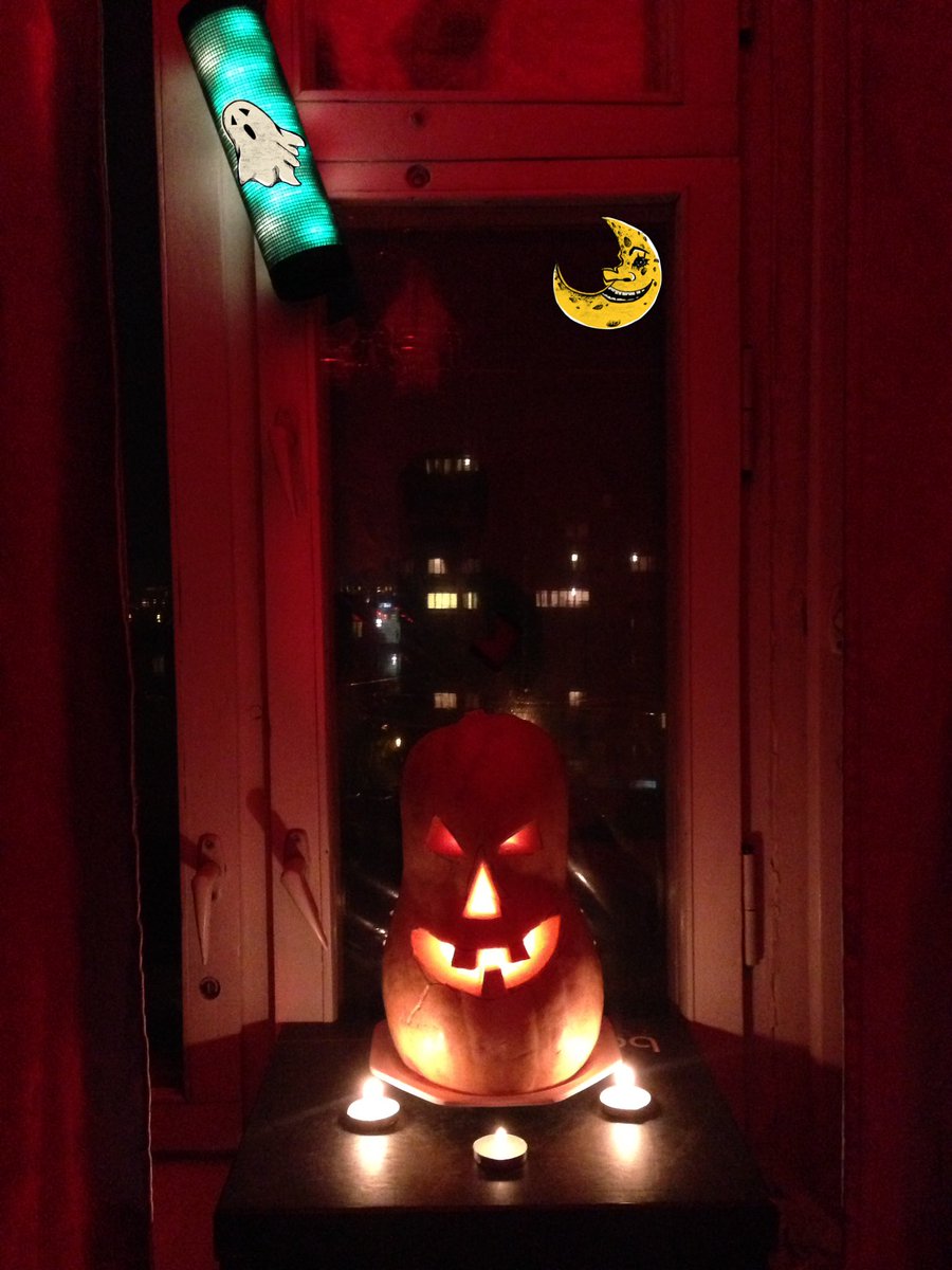 DavidGharibyan's tweet photo. Happy #halloween
#HalloweenTODAY #HappyHalloween #HalloweenAtOperaTONIGHT #HALLOWEENPARTY2016 #halloween2016 https://t.co/mHoFL4eJTY