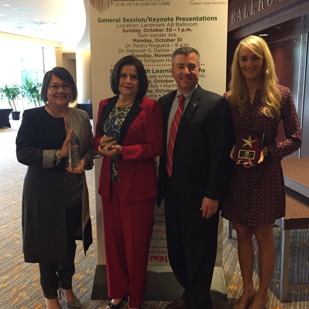 briantwoods1's tweet photo. What an thrill to be with outstanding @NISD and @NISDBRAUCHLE educators as they were honored by @txascd https://t.co/CjSfajGdfM