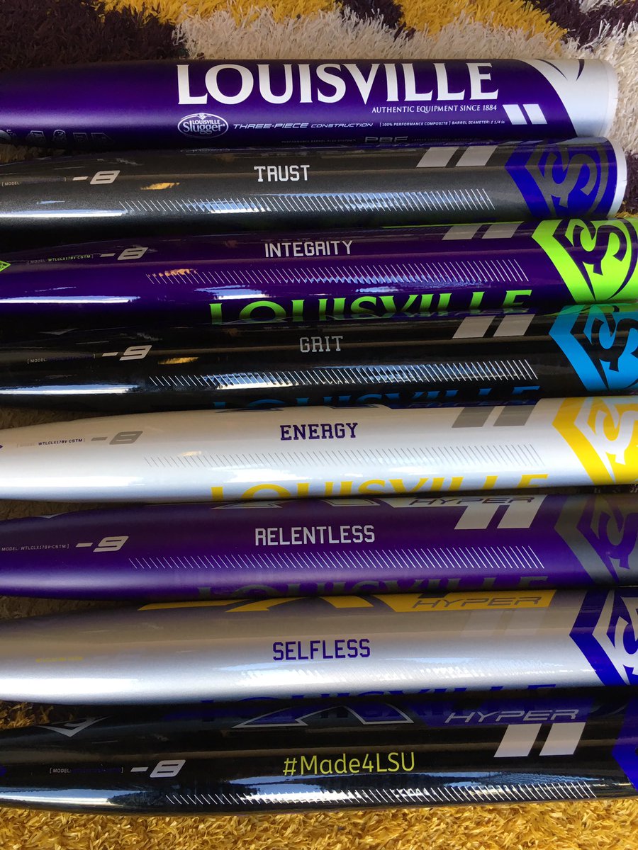 LLefty18's tweet photo. @sluggerFP #LXTcustoms are ridiculous. Core values inscribed on each barrel T.I.G.E.R.S #Made4LSU #Made4June #LouisvilleLoyal https://t.co/cT2i2vVrSN