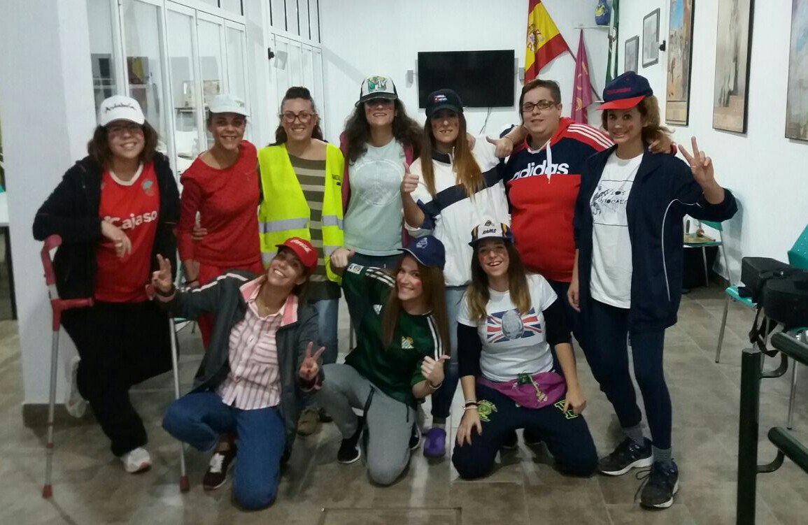 La <a href="/chiridelasninas/">Chirigota Las Niñas</a> también celebramos Halloween... Disfrazadas del Cascana!! 😂😂