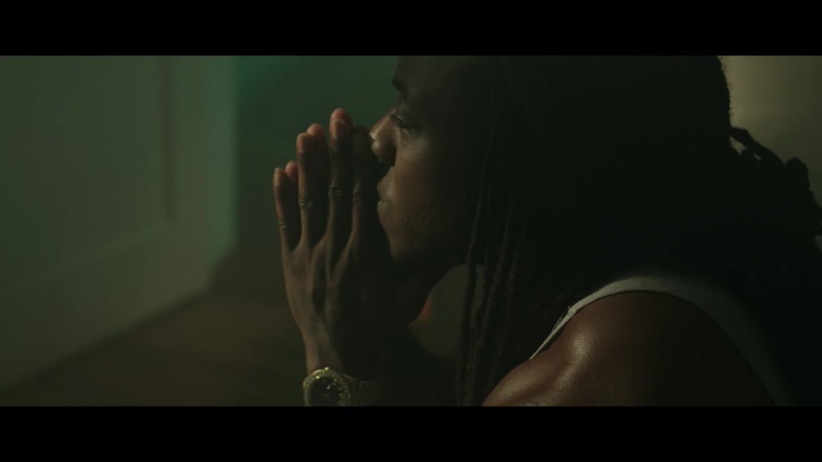 OnSMASH's tweet photo. Watch the music video for @AceHood's latest #Starvation5 single "Cold Shivers" https://t.co/aF5RAIwx0D https://t.co/oJGd3vxu7T