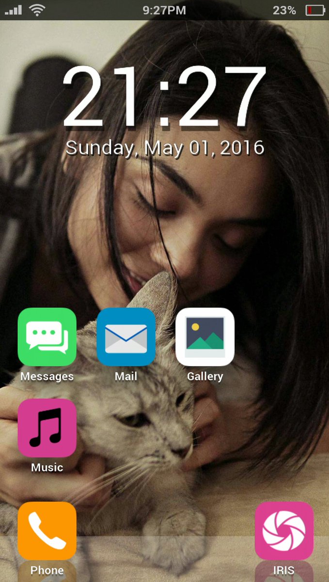 weetim's tweet photo. Inspired by Her Story, Emily is Away and Replica: "Sara is Missing" is out now for Windows, Mac and Android https://t.co/KnmFsKxvZn https://t.co/47aKwSaJds