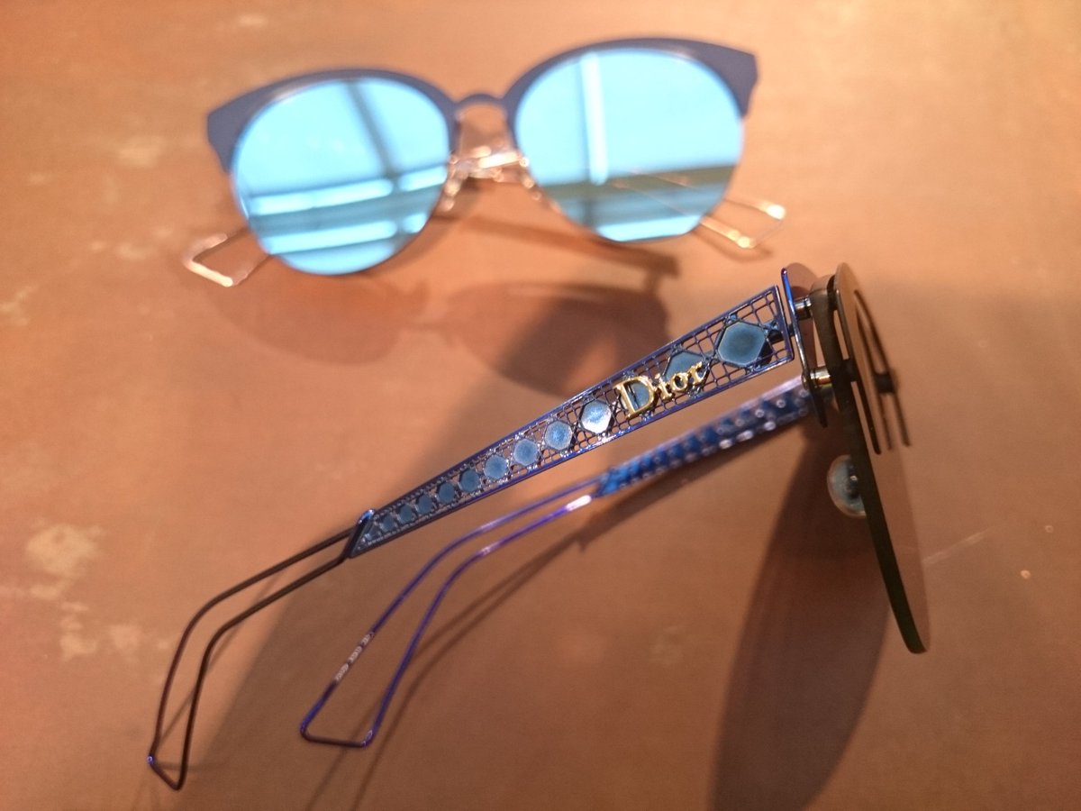 Sheinman's tweet photo. Look what we've got!! #dior #flatbase #zerobase #lenses #Northampton #couture #sunspec https://t.co/PB79fFLXz1