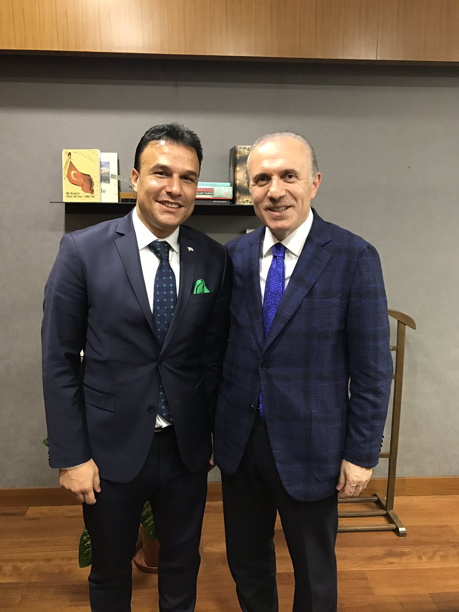 Yesilay__Fatih's tweet photo. Ak Parti İstanbul Milletvekilimiz 
Sn. @ABabuscu Beyefendiyi
TBMM de ziyaret ettik. https://t.co/N7cI18Y0qK