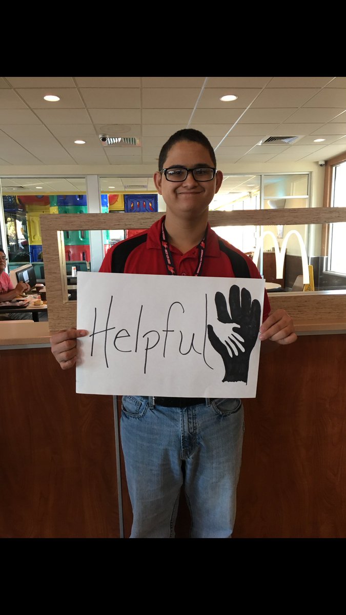 SpEdMCPS's tweet image. students hard at WBL #hiremystrengths #transitionmatters #thehill #thekeys @MauryCoSchools @shearer_blake @TNedu @cjmarczak @grzybowskic