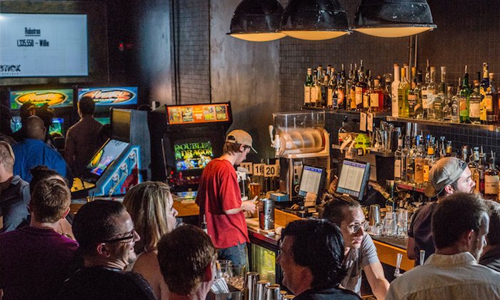 EdgarAllanCo's tweet image. Networking and drinking? We are always up for a drink and a chat. The Best ATL Nooks to Get Your Netdrinking On buff.ly/2eL7giL
