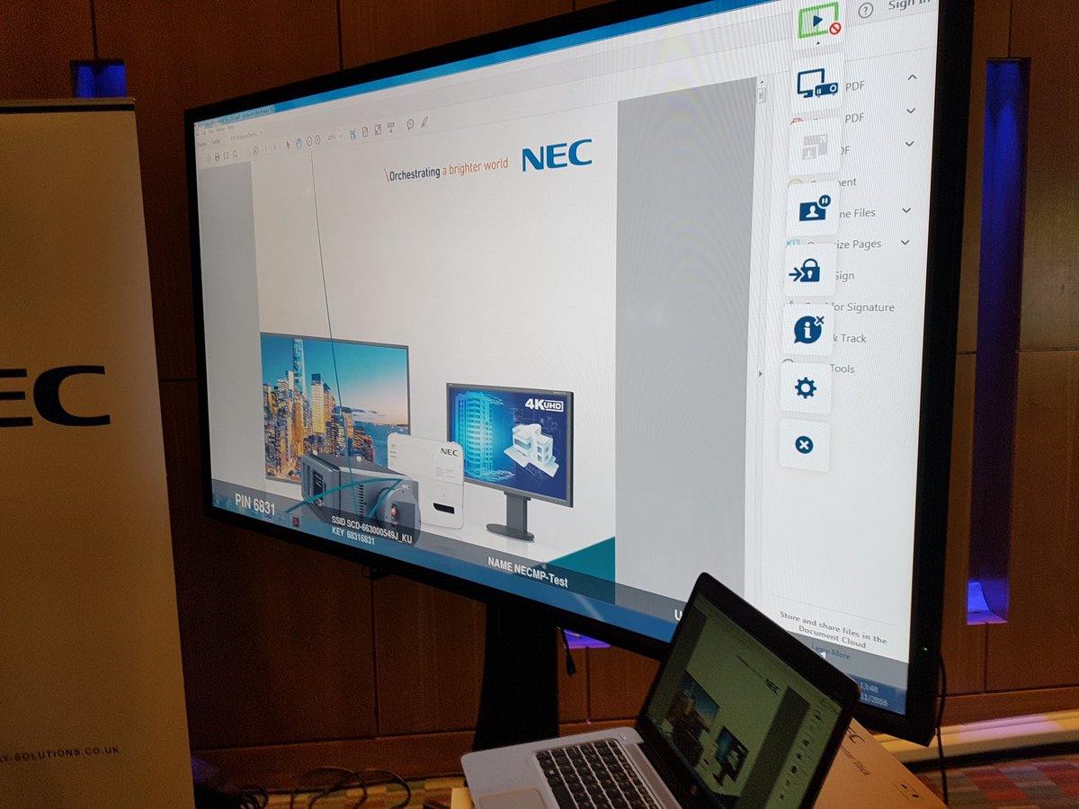 AVMag's tweet photo. .@NEC_Display_EU MultiPresenter Stick HDMI wireless presentation device boasts up to 16 connection @ImagoScanSource #BBEvent2016 #avtweeps https://t.co/gIYQtJQWvw