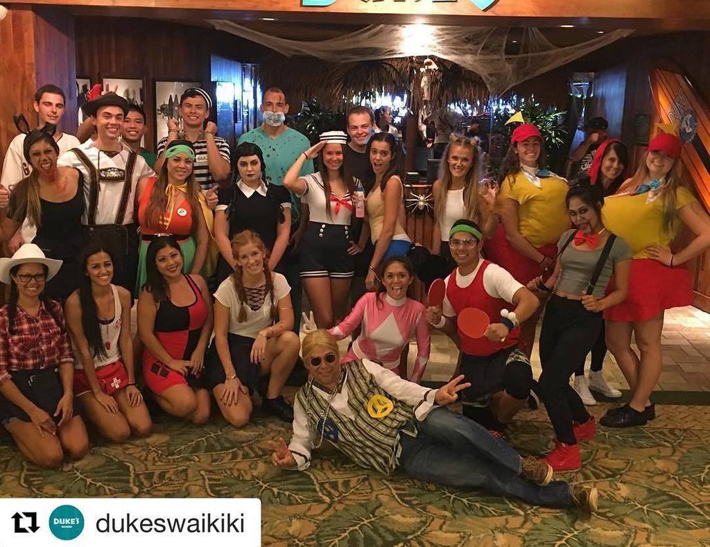 OutriggerWaikik's tweet photo. #Repost @dukeswaikiki: Happy Halloween from Duke's Waikiki! 😈☠️👽🤖👻🎃🕸What are YOU dressing up as tonight? #trickortr… https://t.co/jopT8nobns