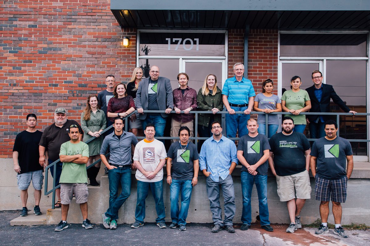 katgroupinc's tweet photo. Gangs all here! (minus those who missed picture day) Thanks @ZachBPhotograph for the great pics. #teamworkmakesthedreamwork #katcrew https://t.co/Jl1aKIU98X