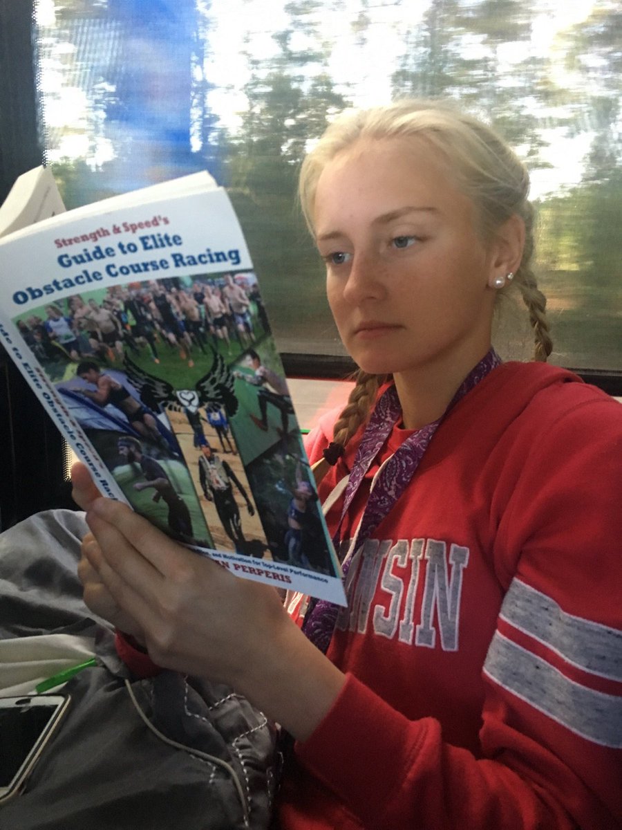 mrsHoneyBadger's tweet image. Making my team do some light reading to prep for state meet;) #strengthandspeed #alwaysbetraining #imamentor