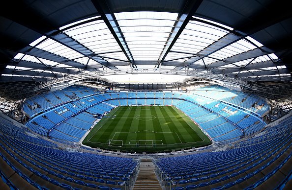 City stadium. Этихад стадион Манчестер Сити. Стадион Сити оф Манчестер (Этихад Стэдиум). Стадион Этихад Манчестер. Футбольный стадион Манчестер Сити.