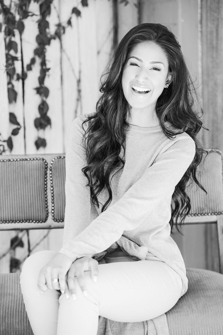 SemoneSkosan's tweet photo. Charm is deceptive, and beauty is fleeting; but a woman who fears the Lord is to be praised.

#skosanspeaks https://t.co/ItEhpRTDD6
