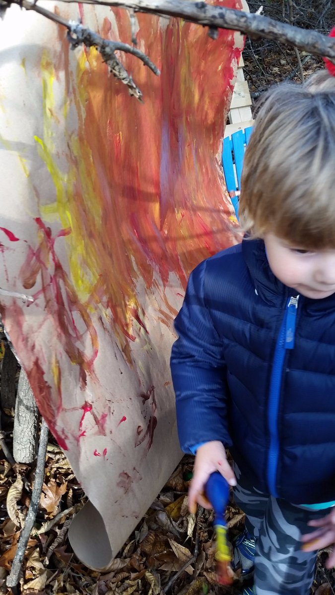 HNLearning's tweet image. Spending time in the woods leads to inspiring outdoor art work.