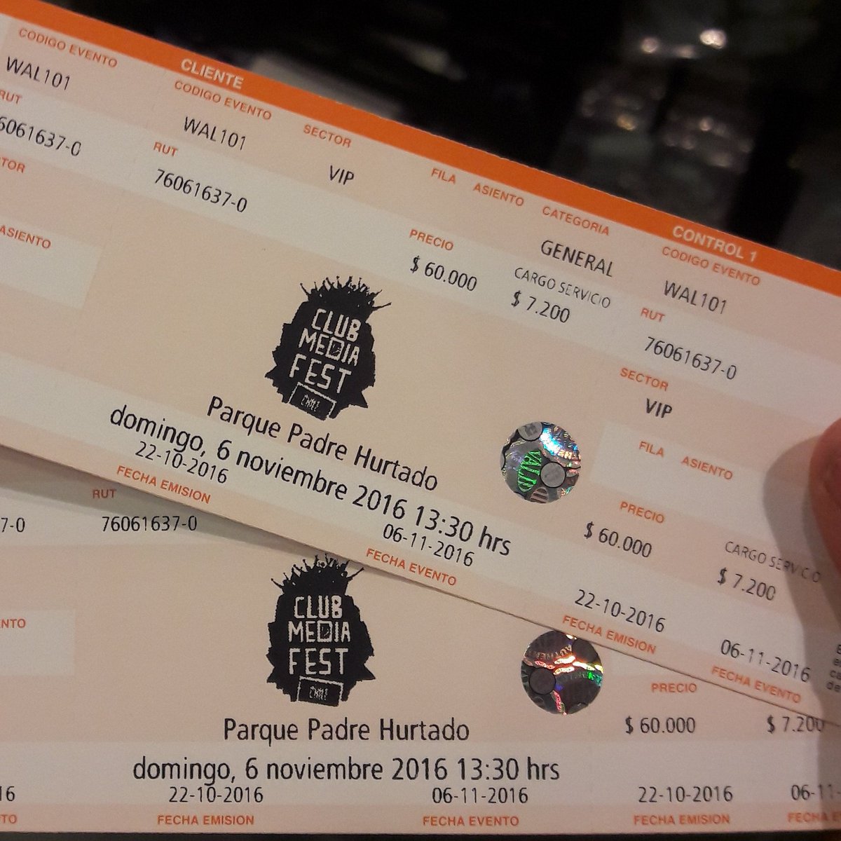 MarielaHenri19's tweet photo. @ClubMediaFest @lenaychantelle #CMFLele #CMFChile "Encanta sus fans,Niña Forever cumple sus sueños" porfa quiero ganar *-* ❤😍💞 https://t.co/SonBcK0R1s