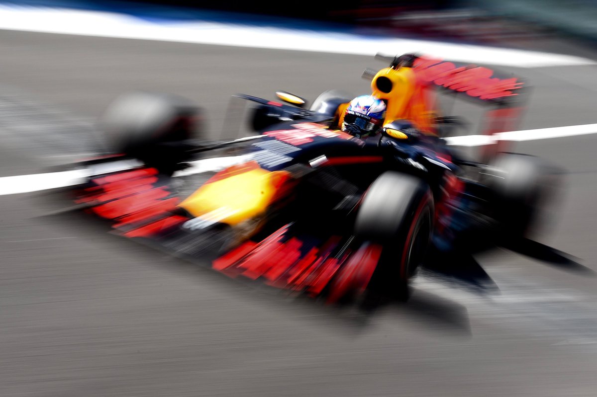 2016 FASTEST LAPS

ROS 🇧🇭 🇷🇺 🇨🇦 🇪🇺 🇬🇧 🇲🇾
RIC 🇦🇺 🇩🇪 🇸🇬 🇲🇽
HAM 🇲🇨 🇦🇹 🇧🇪
VET 🇯🇵 🇺🇸
RAI 🇭🇺
KVY 🇪🇸
HUL 🇨🇳
ALO 🇮🇹

>> f1.com/FastestLaps

#F1