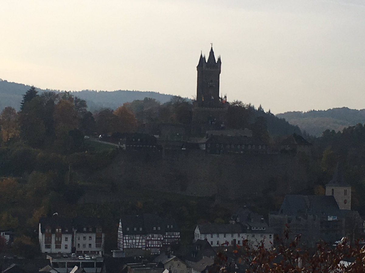 TeamAikidoka's tweet photo. #RHS8/8 von Wilgersdorf nach Dillenburg https://t.co/O0HvgoPNH9