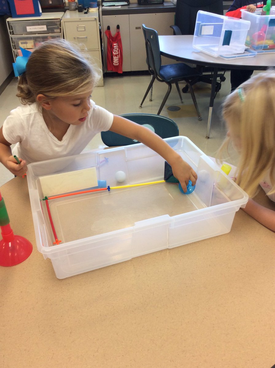 VlahakisClass's tweet photo. We are building marble mazes to find how things go fast and slow! #cherokeescience #cherokeeinspires https://t.co/k5qqzGlGSH