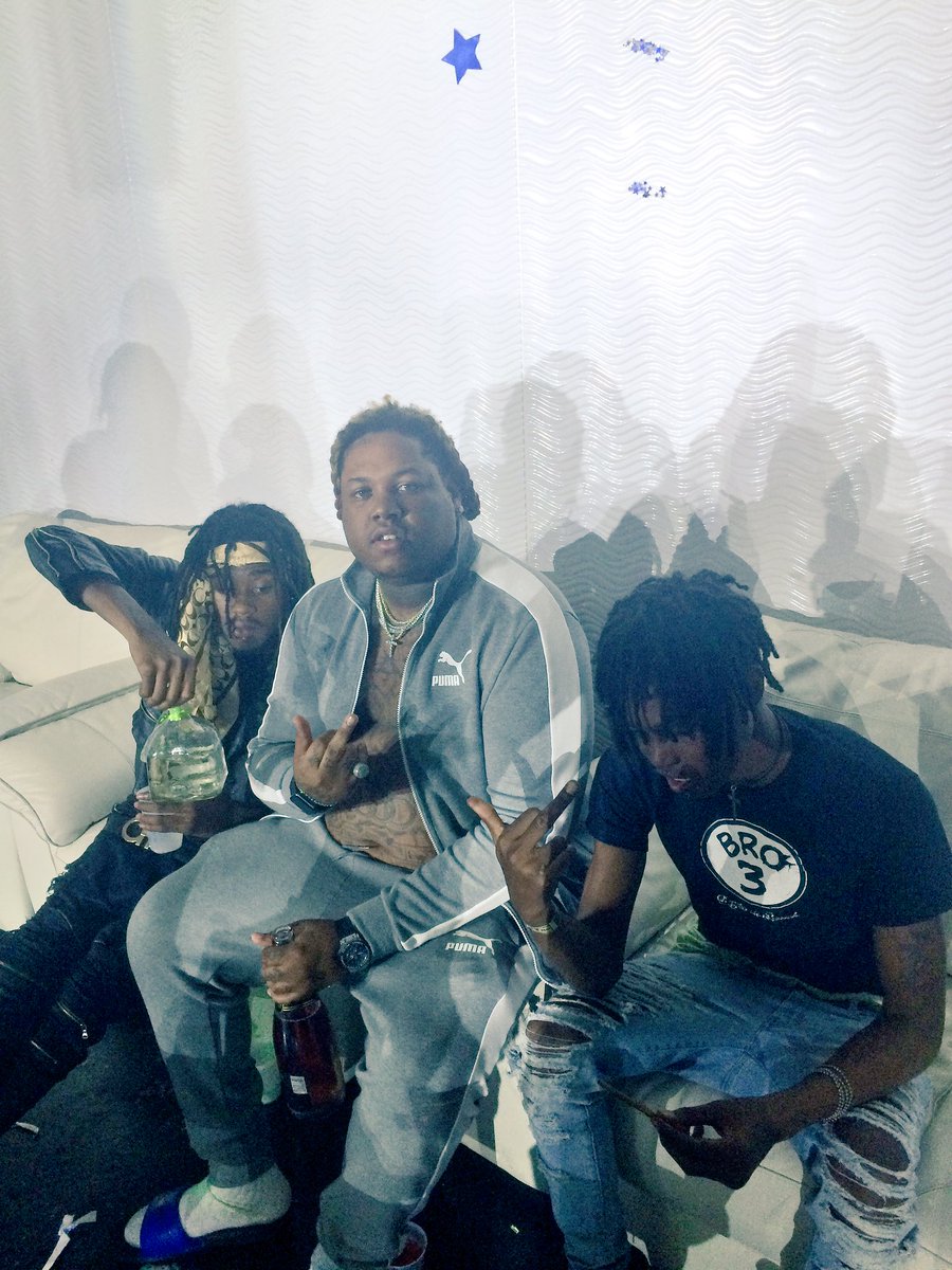 cbcKeem's tweet photo. Yung turnt niggahz, definitely appreciate the love 1time @yakkidivioshi ... Juhh stay on look out #CBC we upp next https://t.co/Iav8iZUmbb