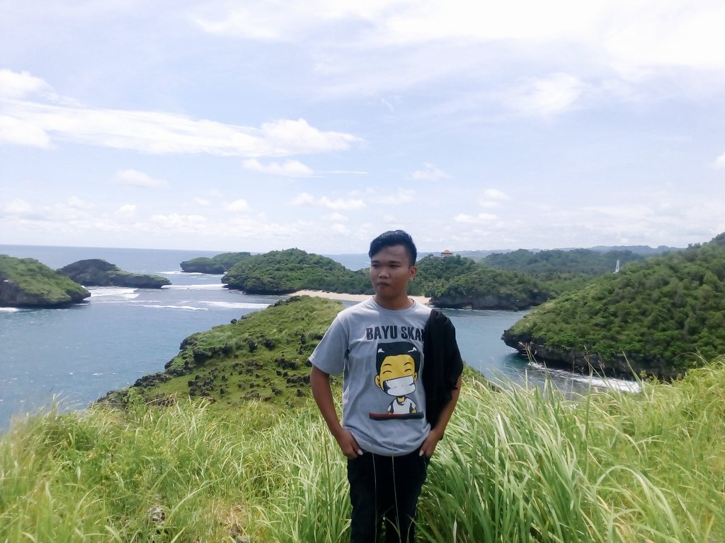 ApryiA_97's tweet photo. Tak ada yg bisa aku katakan,karena aku terlalu sibuk menghargai karya mu tuhan.
#StateCaptureReport #surviver https://t.co/LCeEV1bh55