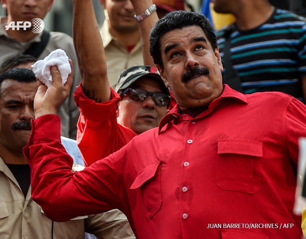 Venezuela: en pleine crise, @NicolasMaduro lance une émission radio quotidienne de 2H consacrée à la salsa u.afp.com/44BC #AFP