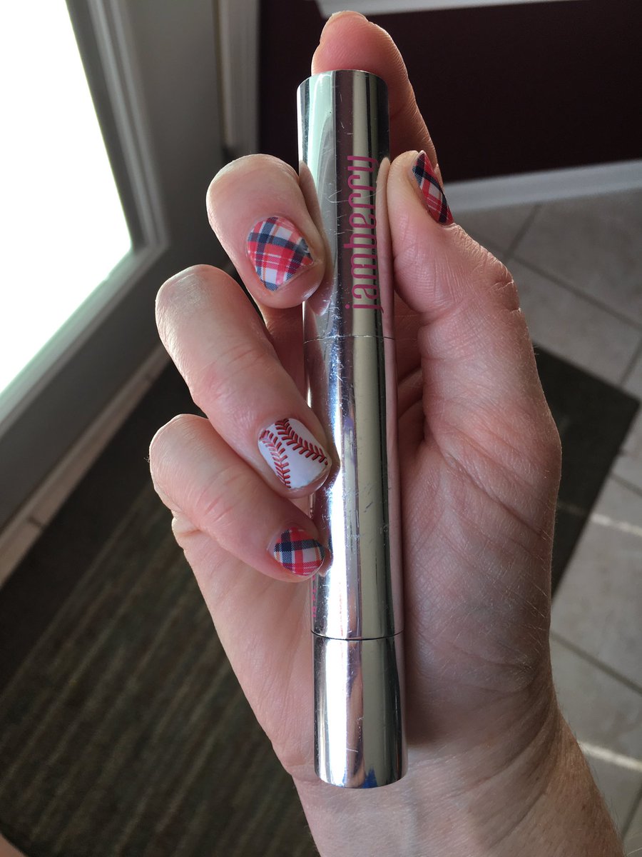 marysjamnails's tweet photo. Watching the @Cubs in the #worldseries has been nerve wracking! I'm thankful for our #jamberrycuticleoil,otherwise my nails would be a mess! https://t.co/uPyBb7hNuK