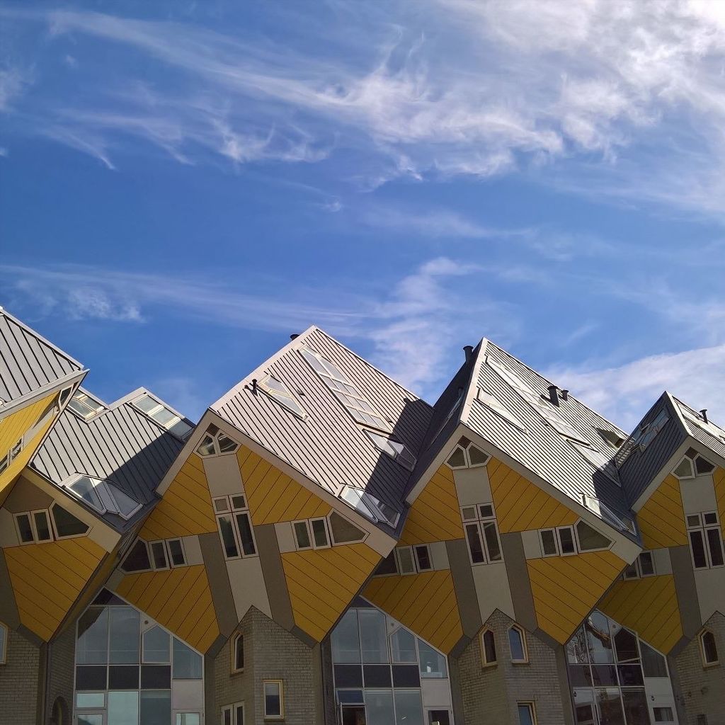 WEfotografie's tweet photo. #kubuswoningen #cubehouses #architecture #rotterdam #shotonmylumia #lumia950 #dogreatthing… https://t.co/4ufJ6UP3YW https://t.co/bzDN7jiUvo