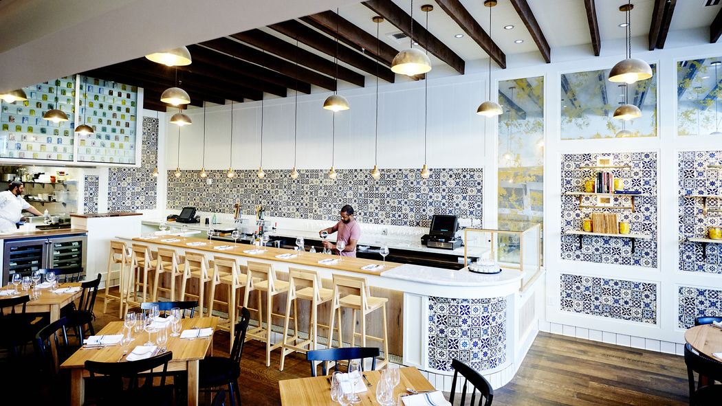 Inside the restaurant revamp shaking up the St. Louis dining scene eater.com/2016/11/1/1347…