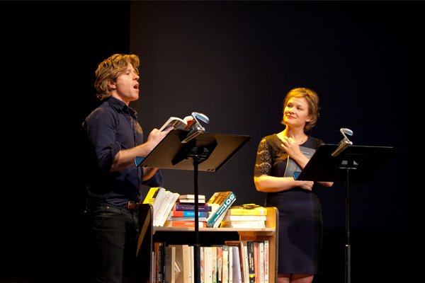 accesculture's tweet image. Le paradis n'est-il pas une bibliothèque? À voir dès le 2 nov. lickst.at/VJx3GEl #lectureencours @plusonlit @Festival_FIL